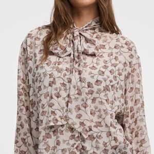 NWT Cream Blouse with Beige Leaf Print Size M